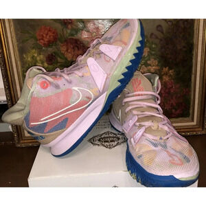 Nike Kyrie 7 1 World 1 People Men's‎ Sz 11 Regal Pink CQ9326600 Athletic Shoes